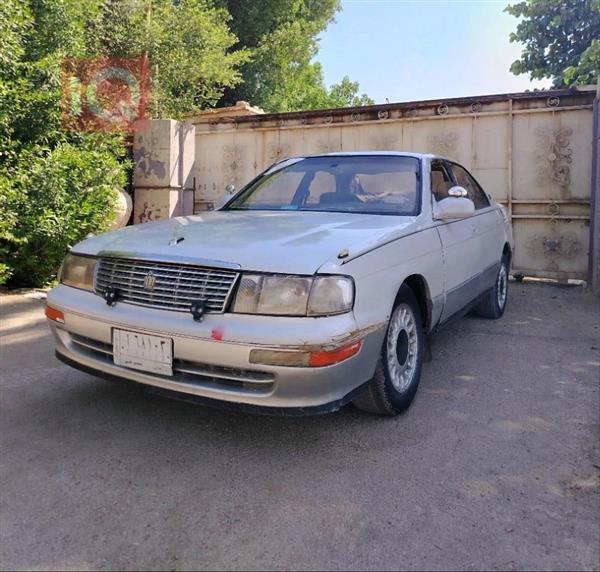 Toyota Crown 1992 for sale in Iraq - Kufa
